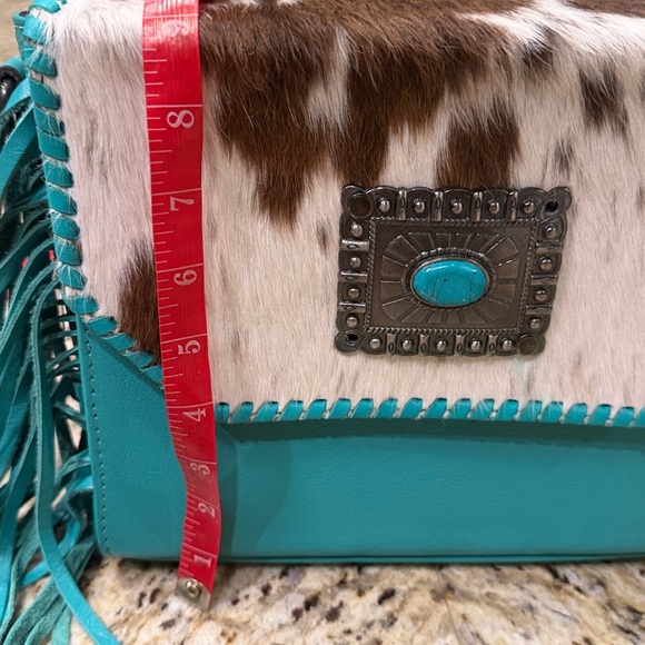 NWT  Teal Leather Fringe Cowhide Crossbody Bag with Turquoise Accent - Picture 13 of 14